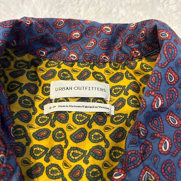 Urban Outfitters Women Button Down Top Yellow Colorblock Paisley Casual Sz Small - Picture 5 of 6